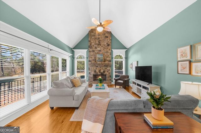 4638 Manor Drive, Gainesville, GA 30506