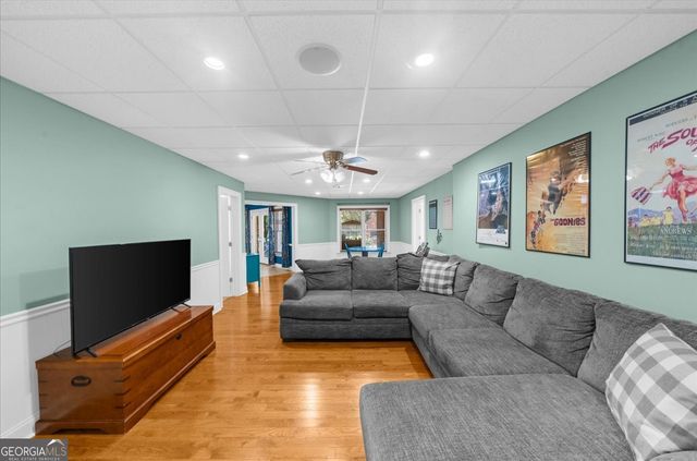 4638 Manor Drive, Gainesville, GA 30506