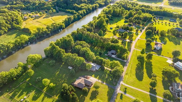 310 Savannah Shores Drive, Delano, TN 37325