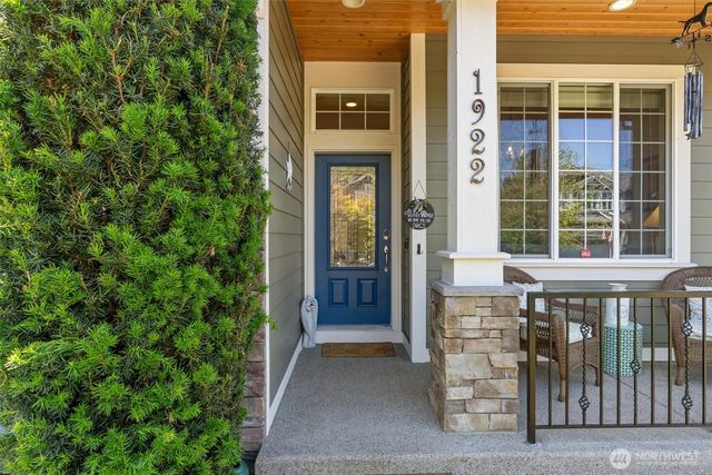 1922 10th Street Pl SW, Puyallup, WA 98371