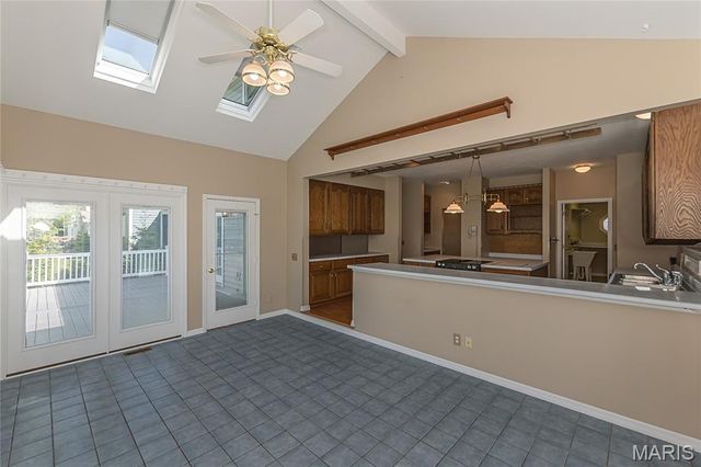 22 Huntington Parkway, St Charles, MO 63301
