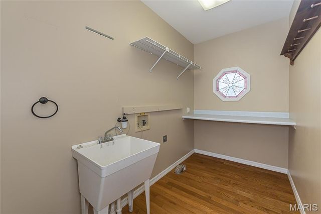 22 Huntington Parkway, St Charles, MO 63301