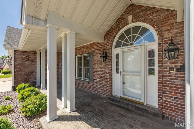 22 Huntington Parkway, St Charles, MO 63301