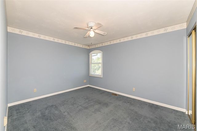 22 Huntington Parkway, St Charles, MO 63301