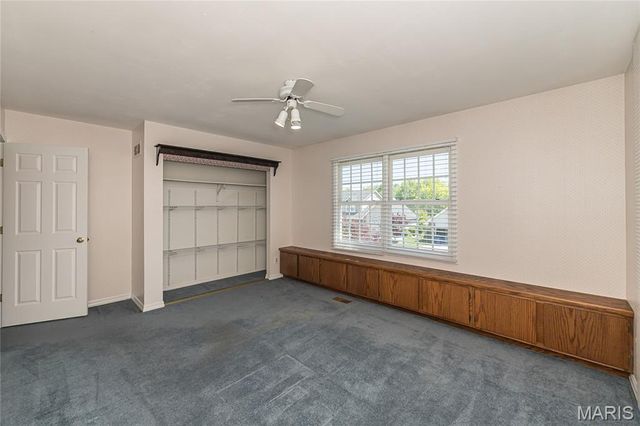 22 Huntington Parkway, St Charles, MO 63301