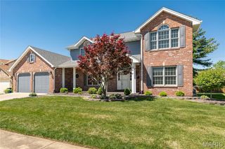 22 Huntington Parkway, St Charles, MO 63301