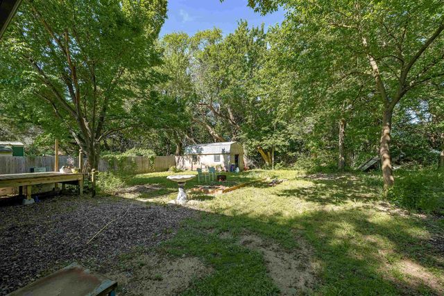 4851 S Bluff St, Wichita, KS 67210