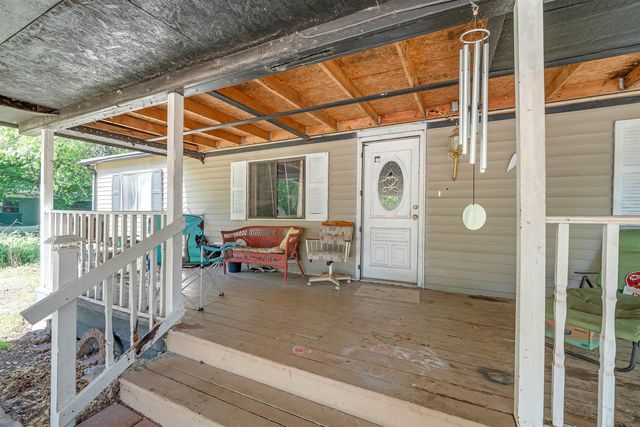 4851 S Bluff St, Wichita, KS 67210