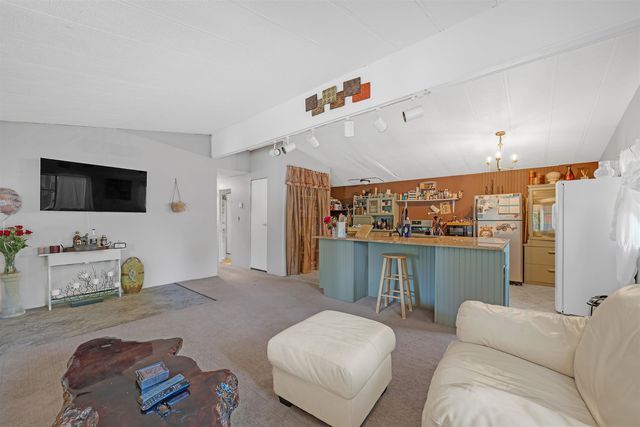 4851 S Bluff St, Wichita, KS 67210