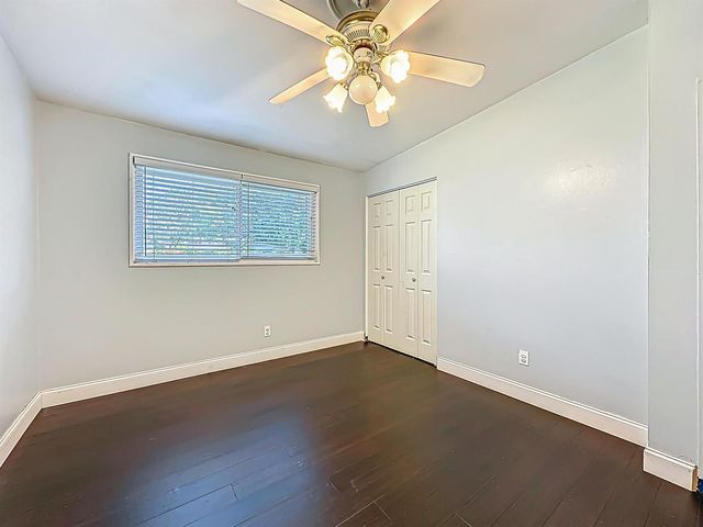 7615 Mayapple Road, Jacksonville, FL 32211