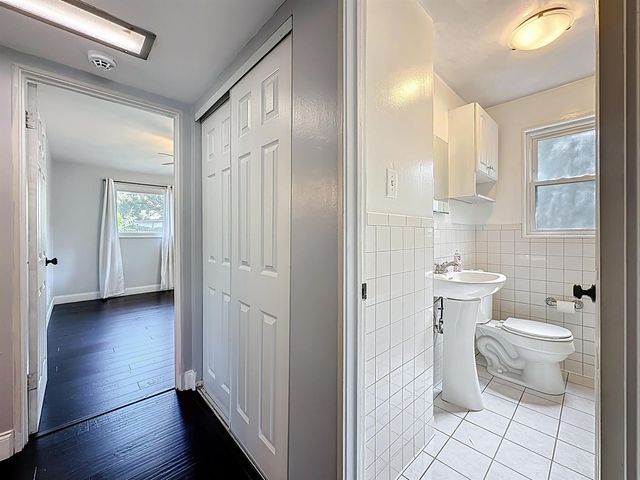 7615 Mayapple Road, Jacksonville, FL 32211