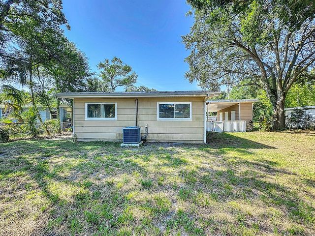 7615 Mayapple Road, Jacksonville, FL 32211