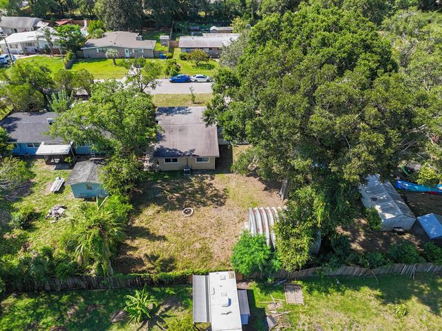7615 Mayapple Road, Jacksonville, FL 32211