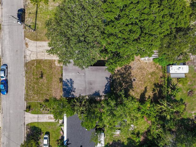 7615 Mayapple Road, Jacksonville, FL 32211