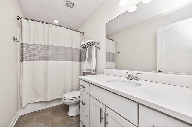 341 NE Mink Drive, Waukee, IA 50263