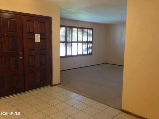 701 W SUMMIT Place, Chandler, AZ 85225