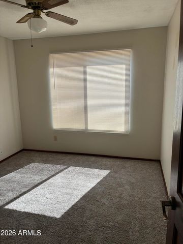 701 W SUMMIT Place, Chandler, AZ 85225