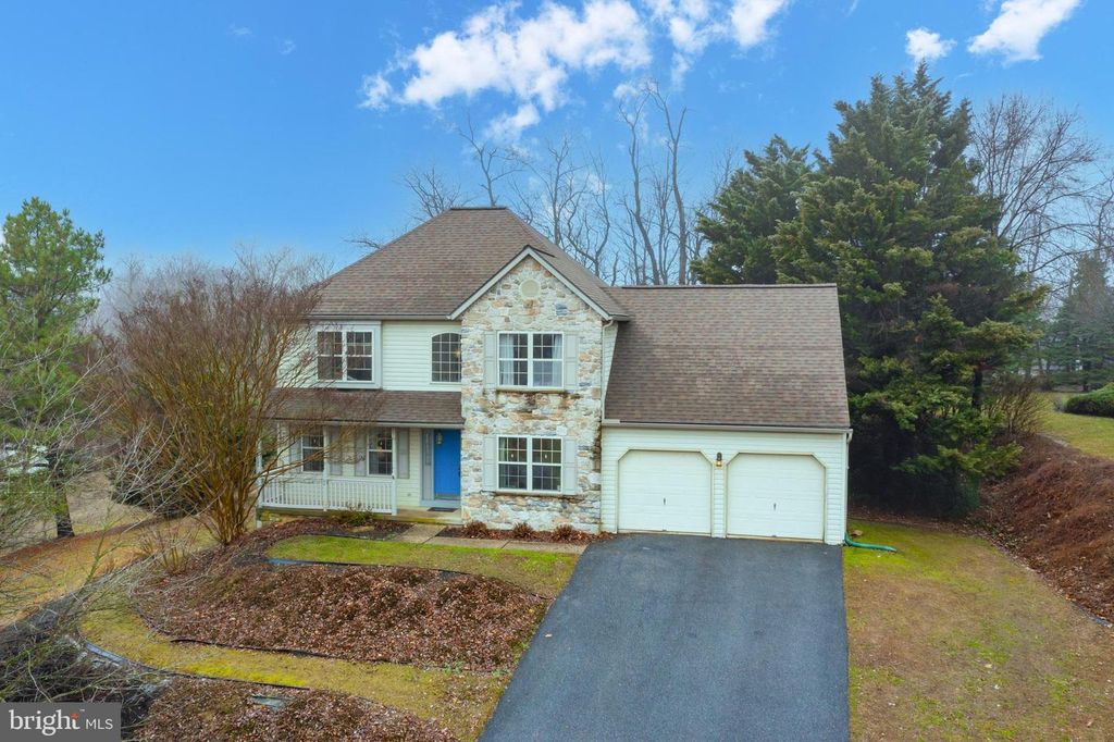 46 STONEWYCK HILL RD, Wrightsville, PA 17368