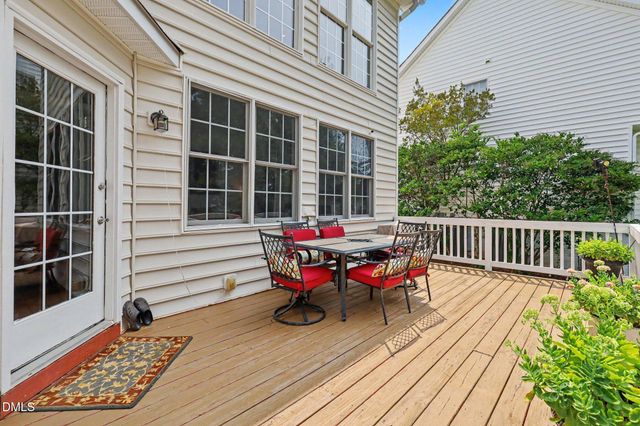 9212 Meadow Mist Court, Raleigh, NC 27617