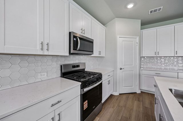 808 London Town Lane, Princeton, TX 75071