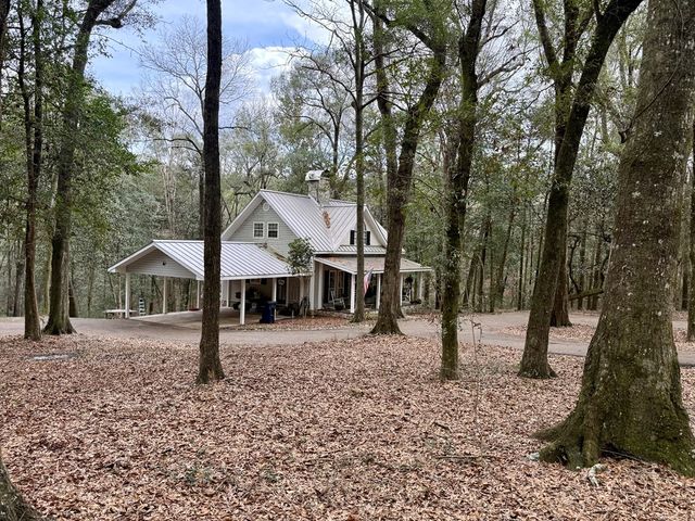 836 Campbell Road, Hartford, AL 36344