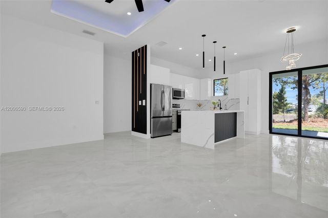 3406 29th ST SW, Lehigh Acres, FL 33976