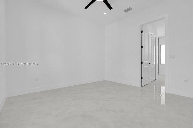 3406 29th ST SW, Lehigh Acres, FL 33976