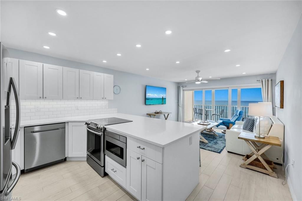 25830 Hickory BLVD 308, BONITA SPRINGS, FL 34134 — photo 2