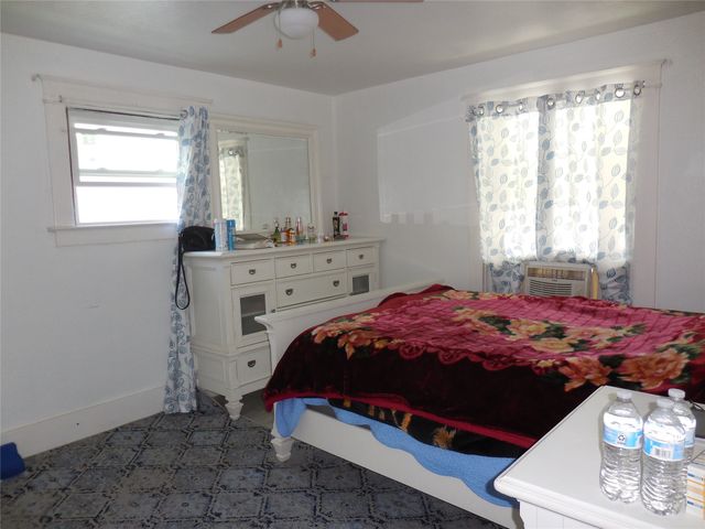 938 E 8 Street, Erie, PA 16503