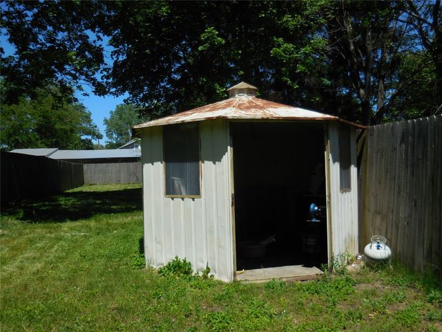 938 E 8 Street, Erie, PA 16503