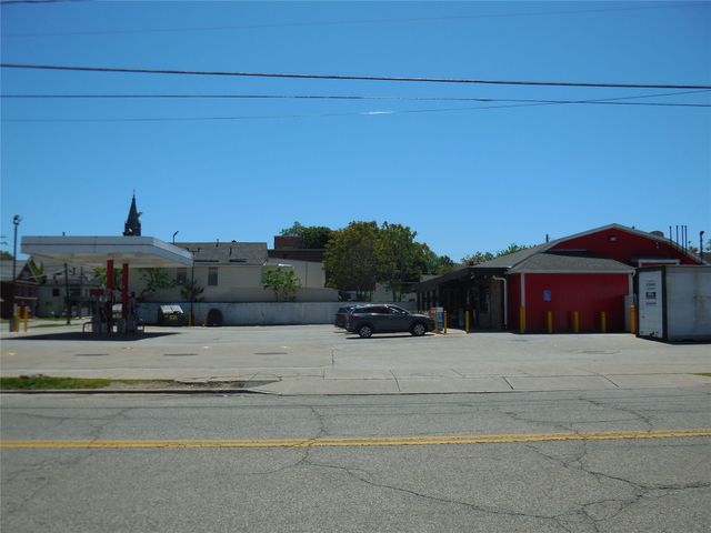 938 E 8 Street, Erie, PA 16503