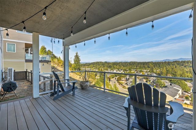 10908 177th Avenue Ct E, Bonney Lake, WA 98391