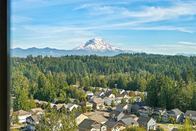 10908 177th Avenue Ct E, Bonney Lake, WA 98391
