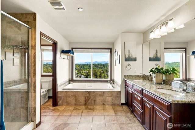 10908 177th Avenue Ct E, Bonney Lake, WA 98391