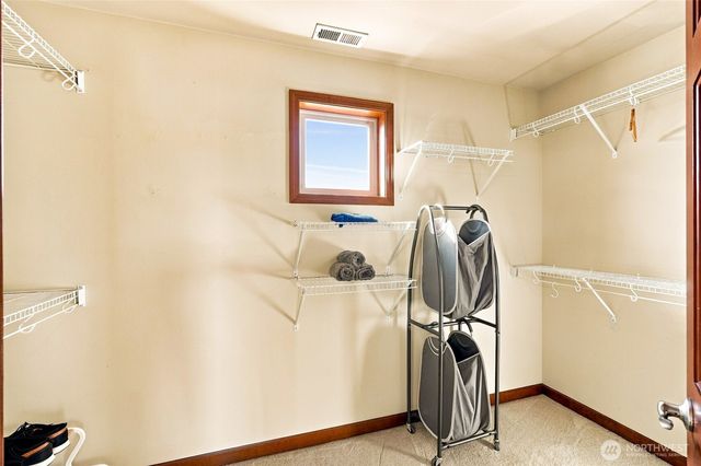 10908 177th Avenue Ct E, Bonney Lake, WA 98391