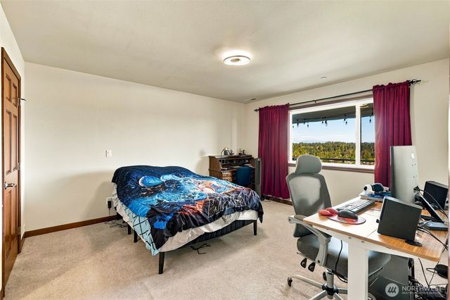 10908 177th Avenue Ct E, Bonney Lake, WA 98391