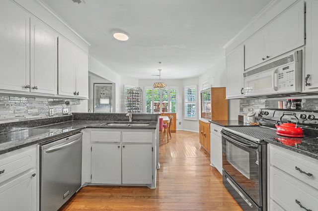 333 Riverland Drive, Charleston, SC 29412