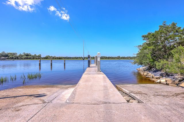 333 Riverland Drive, Charleston, SC 29412