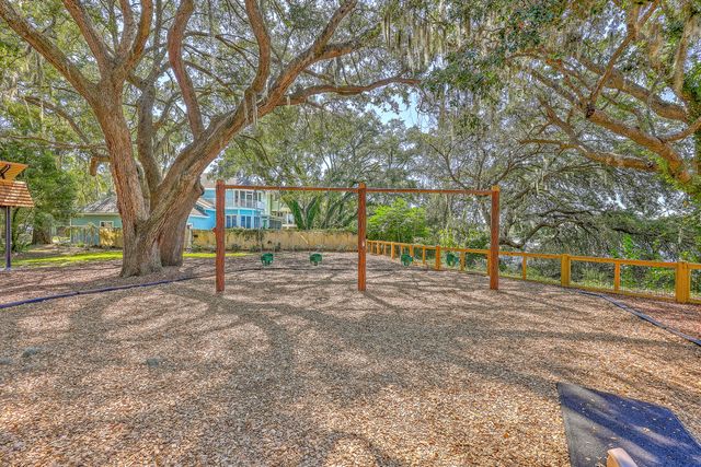 333 Riverland Drive, Charleston, SC 29412