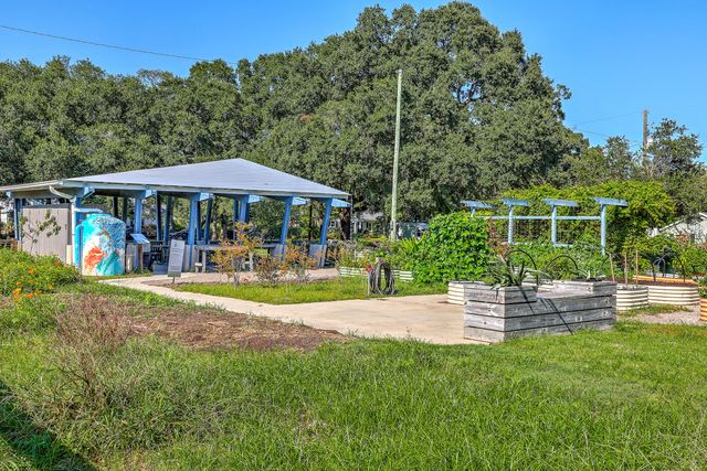 333 Riverland Drive, Charleston, SC 29412