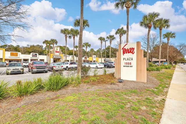 333 Riverland Drive, Charleston, SC 29412