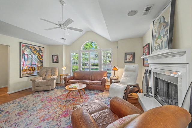 333 Riverland Drive, Charleston, SC 29412