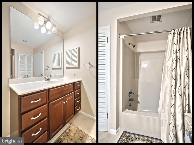 3415 BLACKFRIAR LN, York, PA 17402