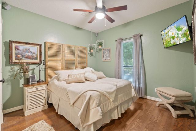 5026 Highland Pass, Montgomery, TX 77316