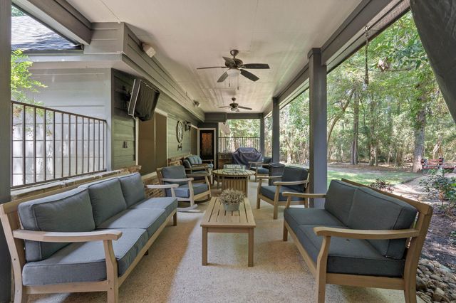 5026 Highland Pass, Montgomery, TX 77316