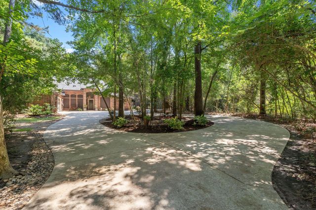 5026 Highland Pass, Montgomery, TX 77316