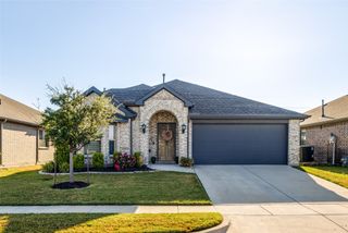 828 Foxtail Bend, Lavon, TX 75166