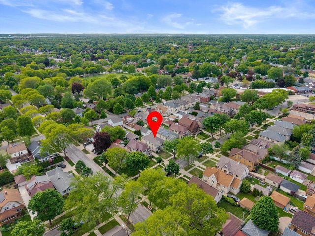 2613 N 62nd STREET, Wauwatosa, WI 53213