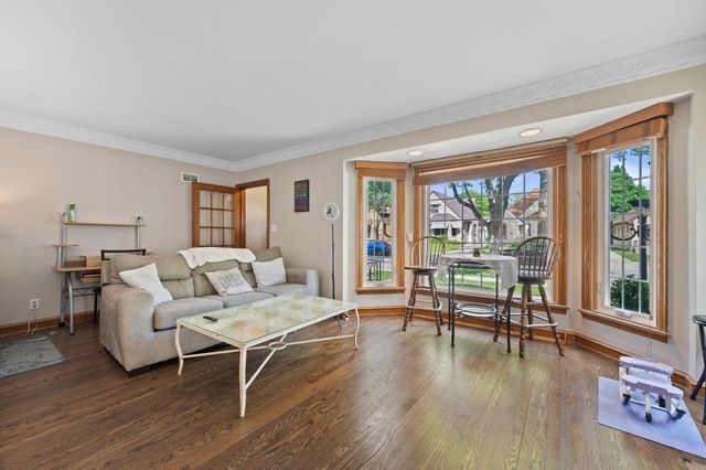 2613 N 62nd STREET, Wauwatosa, WI 53213