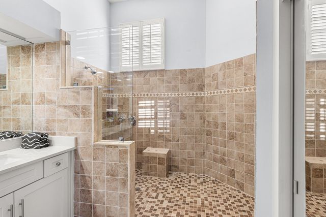 12902 Touchstone Place, Palm Beach Gardens, FL 33418